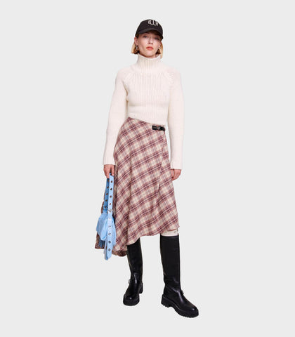 Asymmetrical skirt