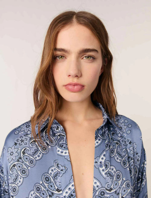 Blue bandana print