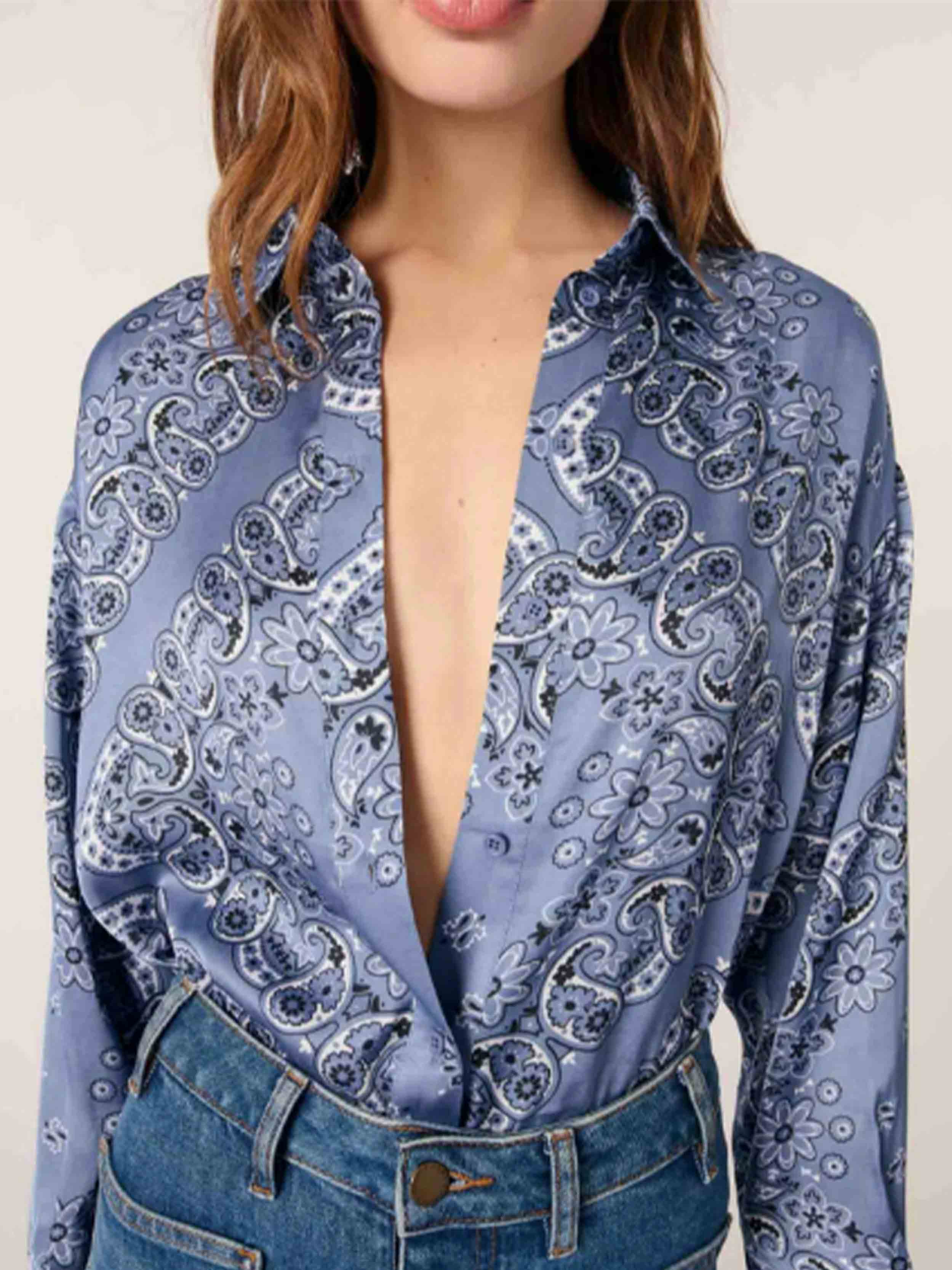 Blue bandana print