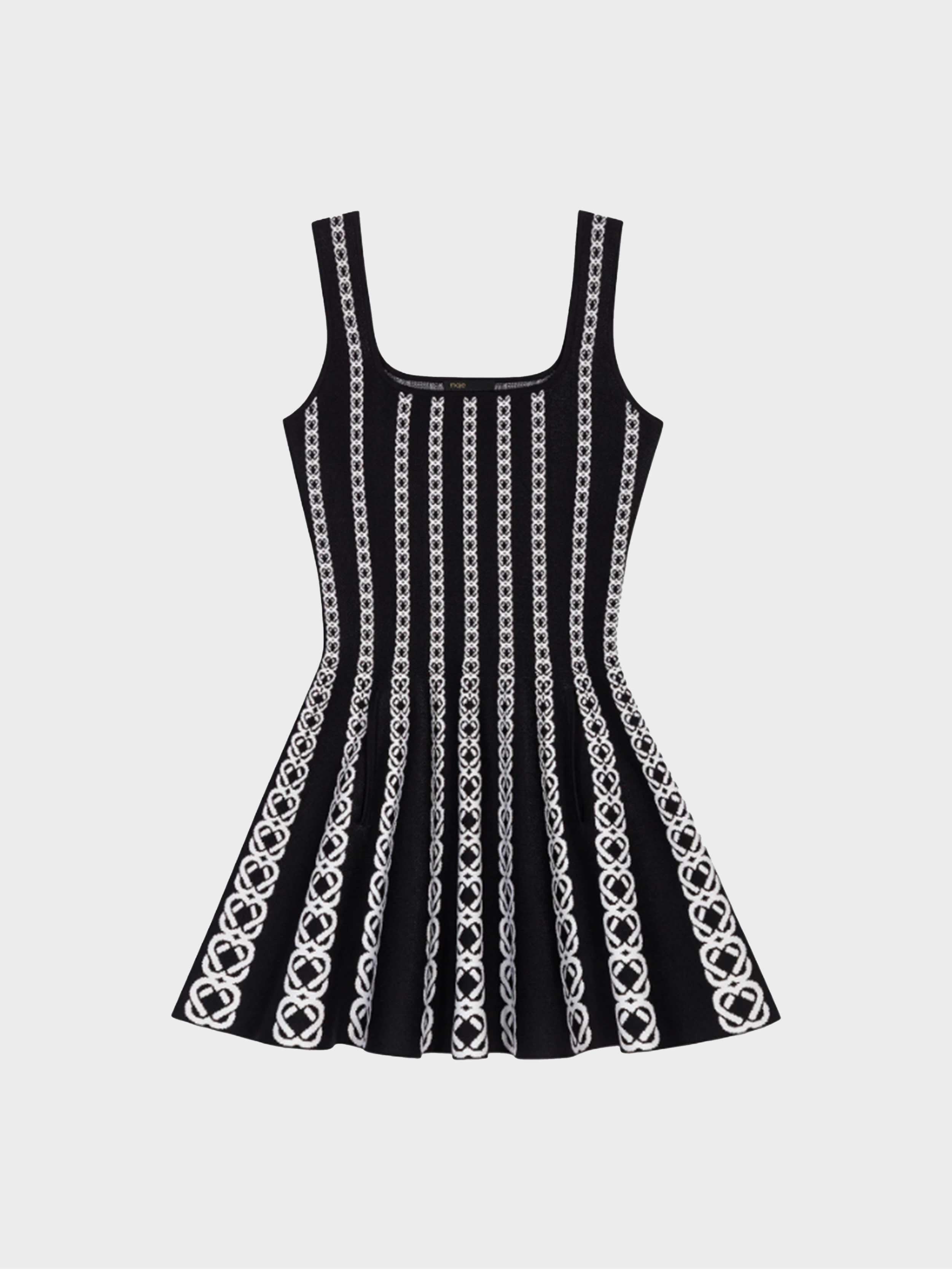 black/white