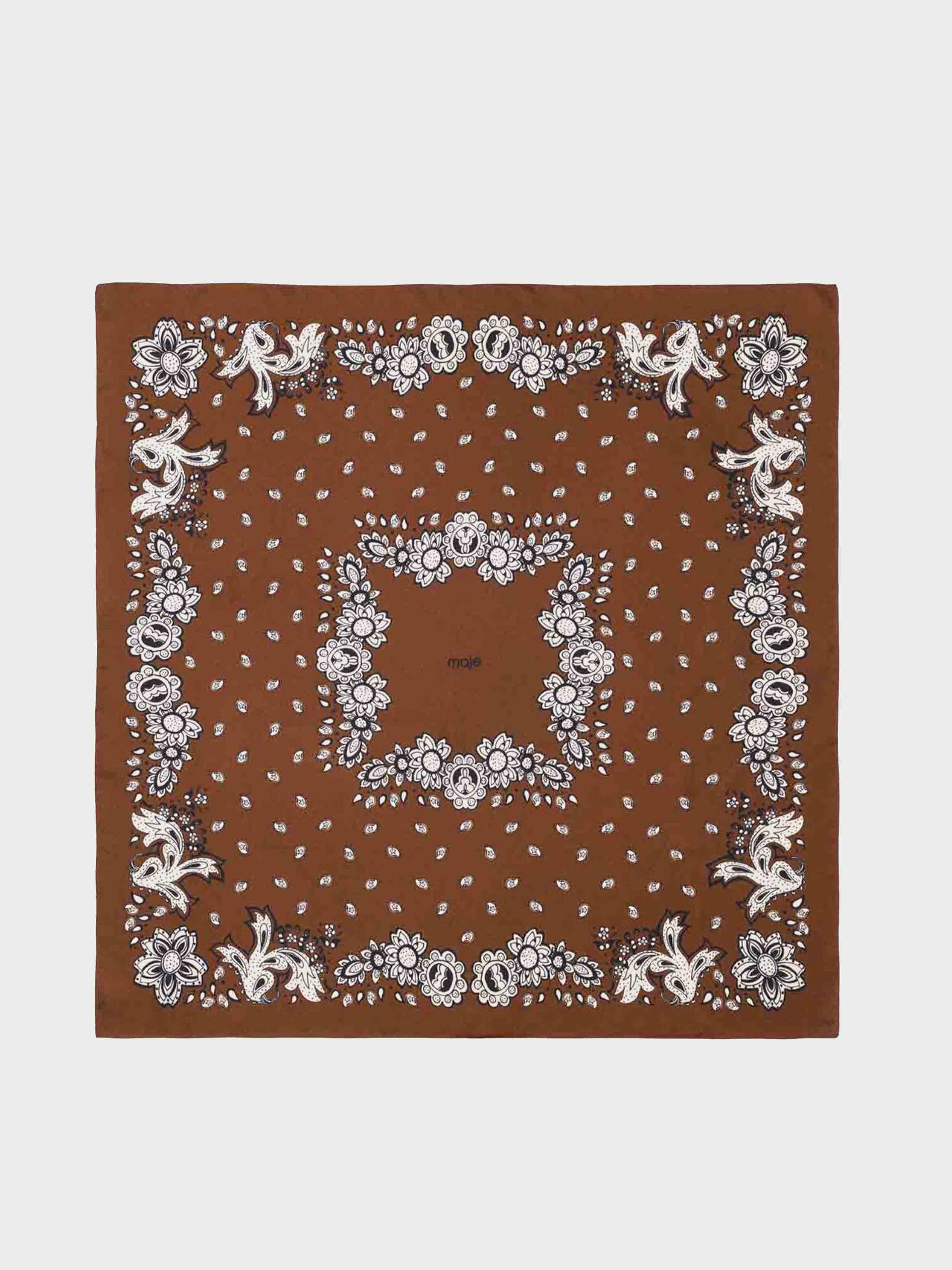 Brown bandana print